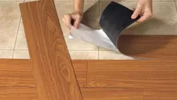 Come si pulisce il pavimento in listoni di vinile